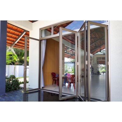 Cửa đi xếp lùa 4 cánh 