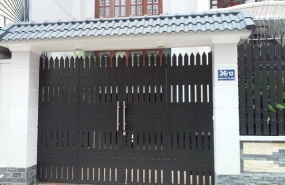 Cổng sắt 2 cánh