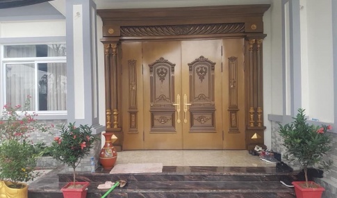 CỬA THÉP VÂN GỖ 